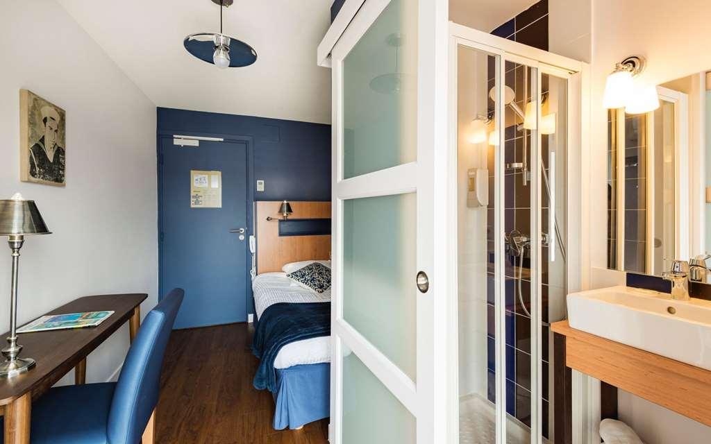 Brit Hotel De Paris Saint-Jean-De-Luz Bilik gambar
